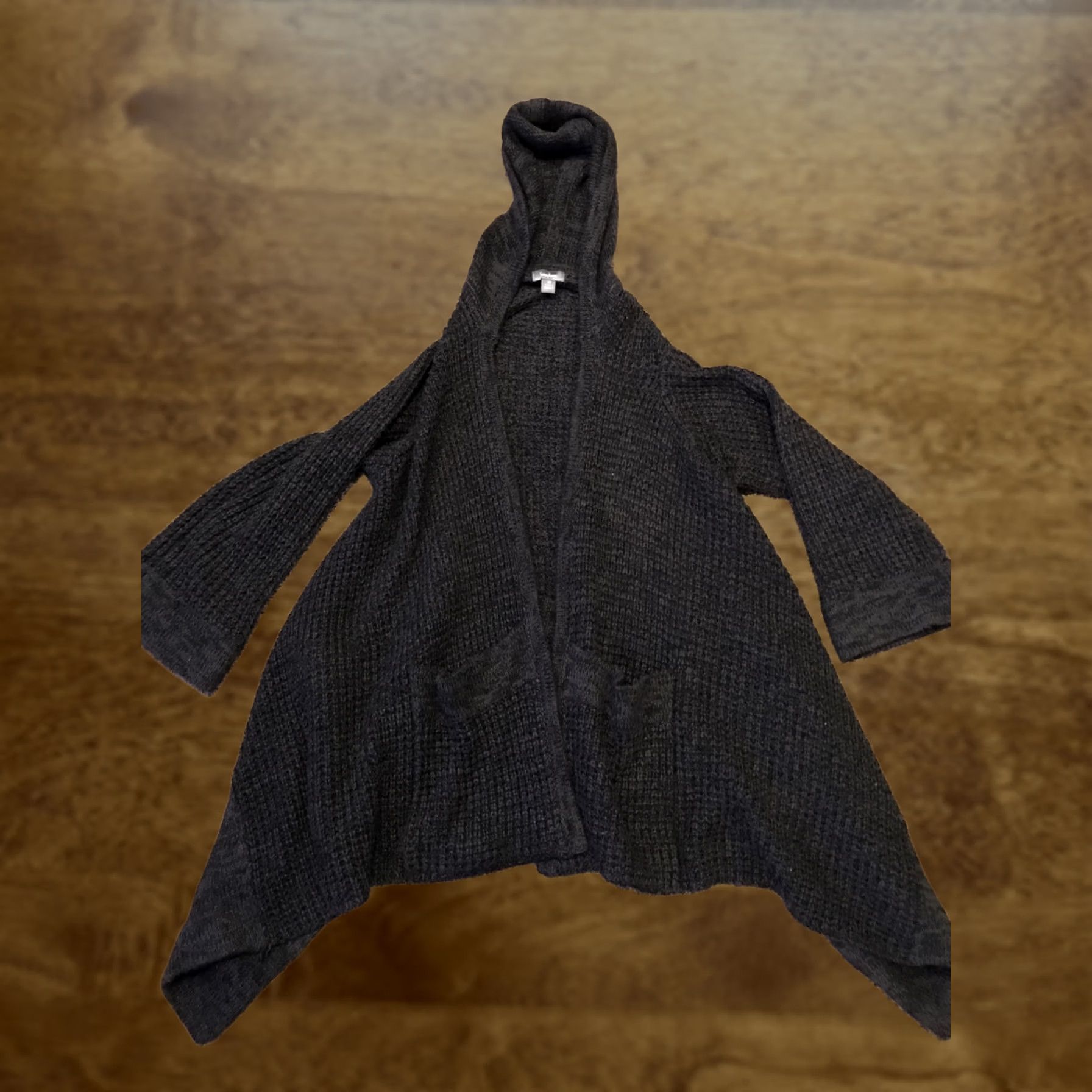 Neiman Marcus Neiman Marcus Cardigan Shirt Women XS Hooded V-Neck Gray Acrylic Open-Knit Designer Sweater 33” Length A36 Size XS / US 0-2 / IT 36-38 - 1 Thumbnail