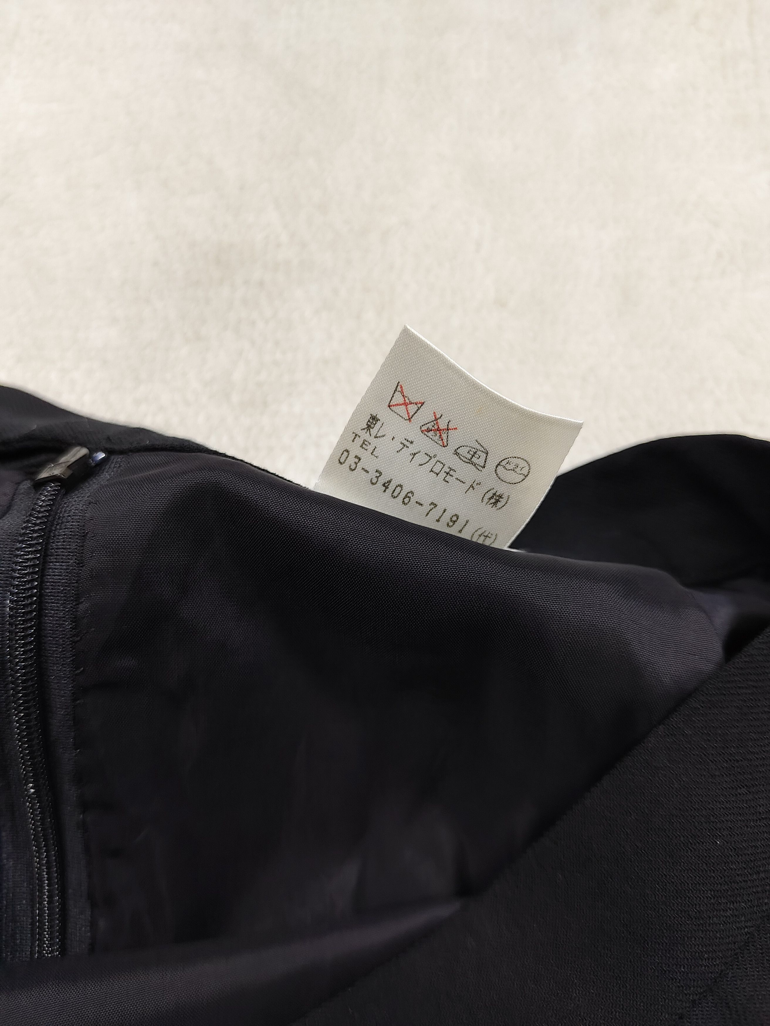 Givenchy 90s Givenchy 🇫🇷 Boutiques Line Wool Pencil Maxi Skirt Size 29" - 10 Thumbnail
