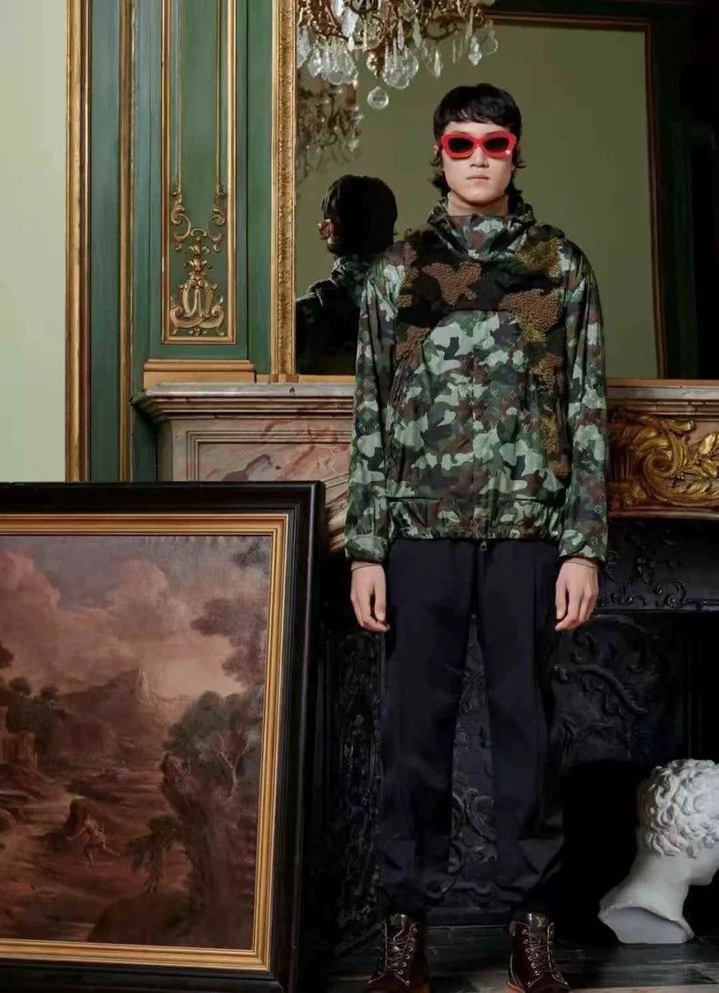 Louis Vuitton Camouflage hooded dark pattern presbyopic as