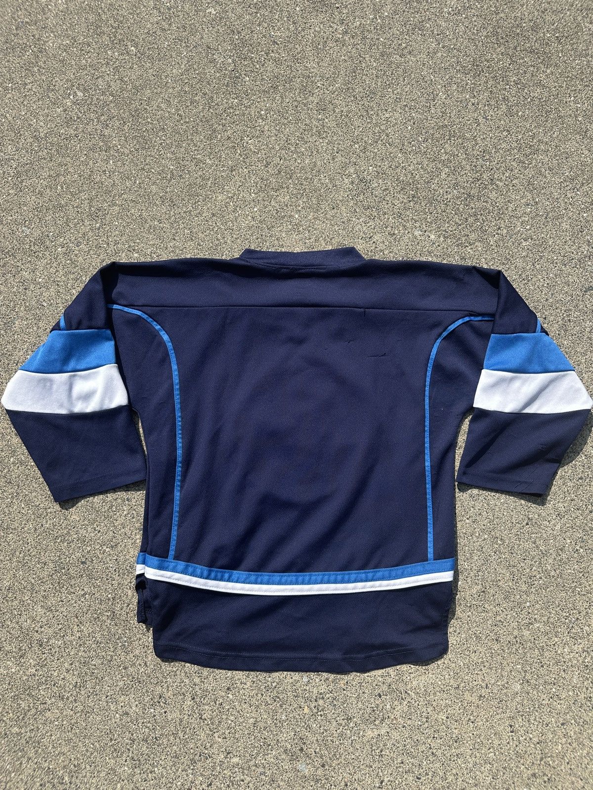 NHL Nhl winnipeg jets jersey YOUTH size S/M Size US XXS / EU 40 - 2 Thumbnail
