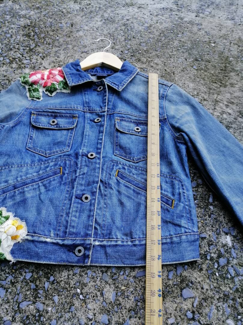 Ralph Lauren Ralph Lauren Flowers Patch Distressed Denim Jacket Size XS / US 0-2 / IT 36-38 - 3 Thumbnail