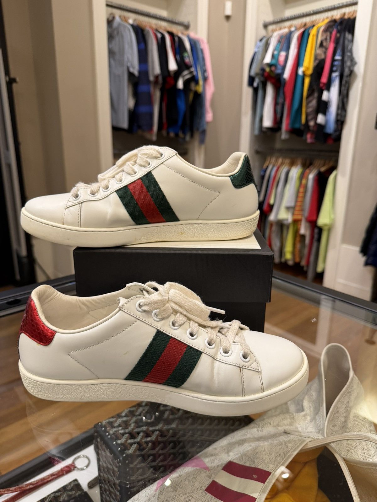 Gucci Gucci Ace Low Sneaker - Embroidered Bee Size US 5.5 / IT 35.5 - 4 Thumbnail