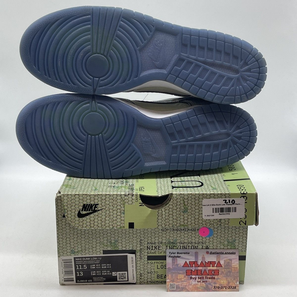 Nike Union la x dunk low passport pack pistachio Size US 11.5 / EU 44-45 - 7 Thumbnail