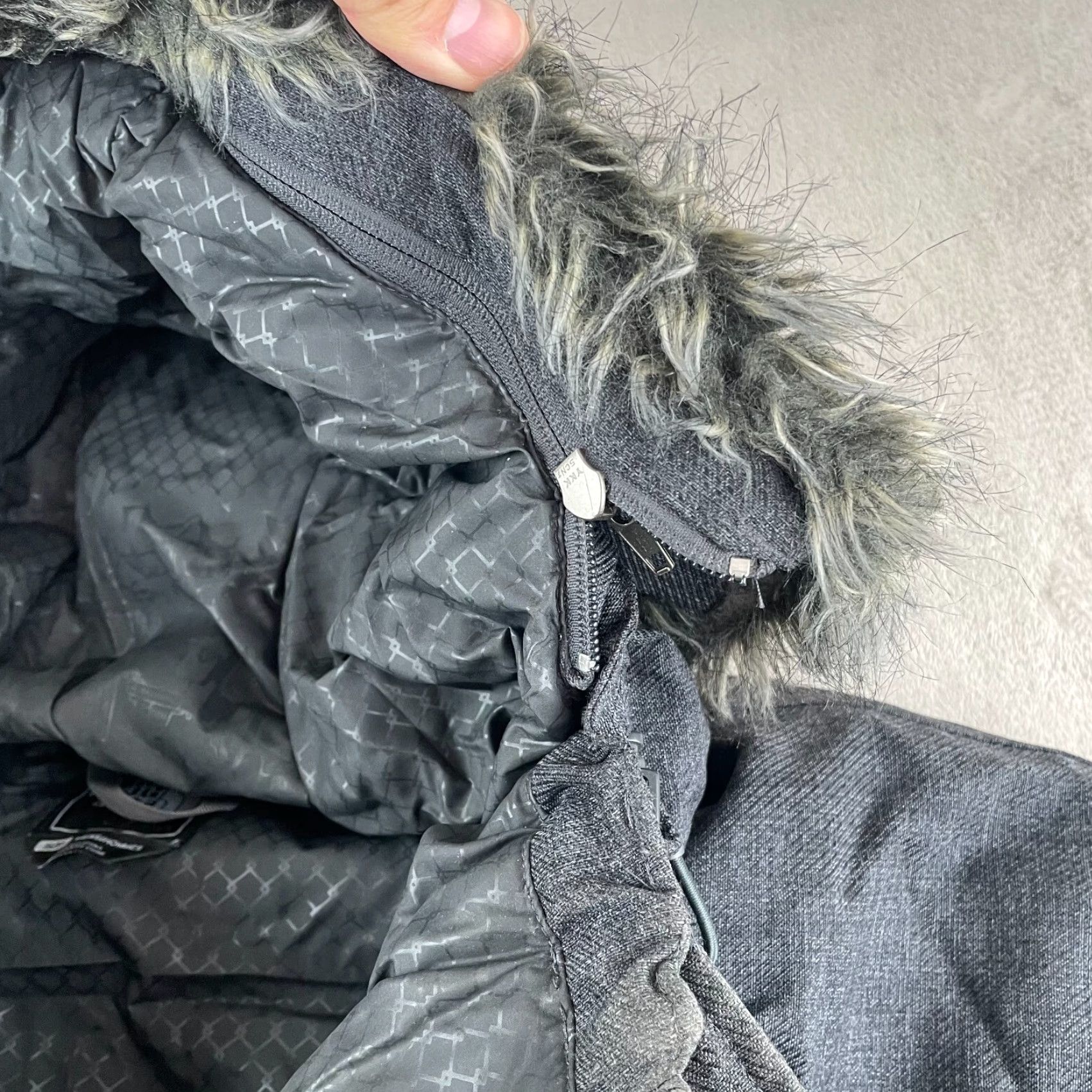 The North Face The North Face Jacket Men Small Gray Limited Edition 2007 Padded Down HyVent Zip Hooded Parka Mens S Gray Limited Edition Down HyVent Size US S / EU 44-46 / 1 - 5 Thumbnail
