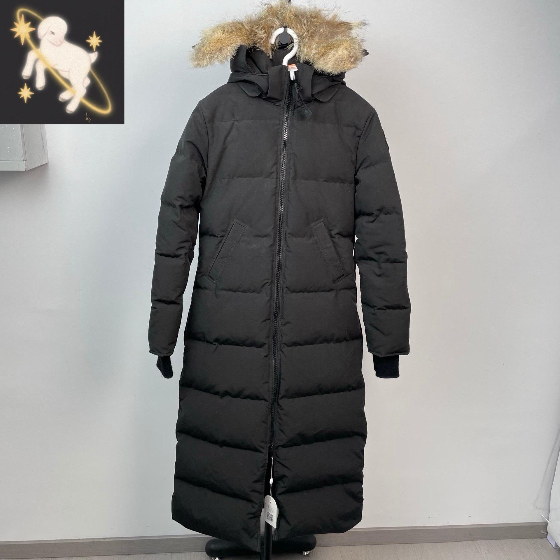Canada Goose Canada Goose Black Down Jacket XS Women Size XS / US 0-2 / IT 36-38 - 1 Thumbnail