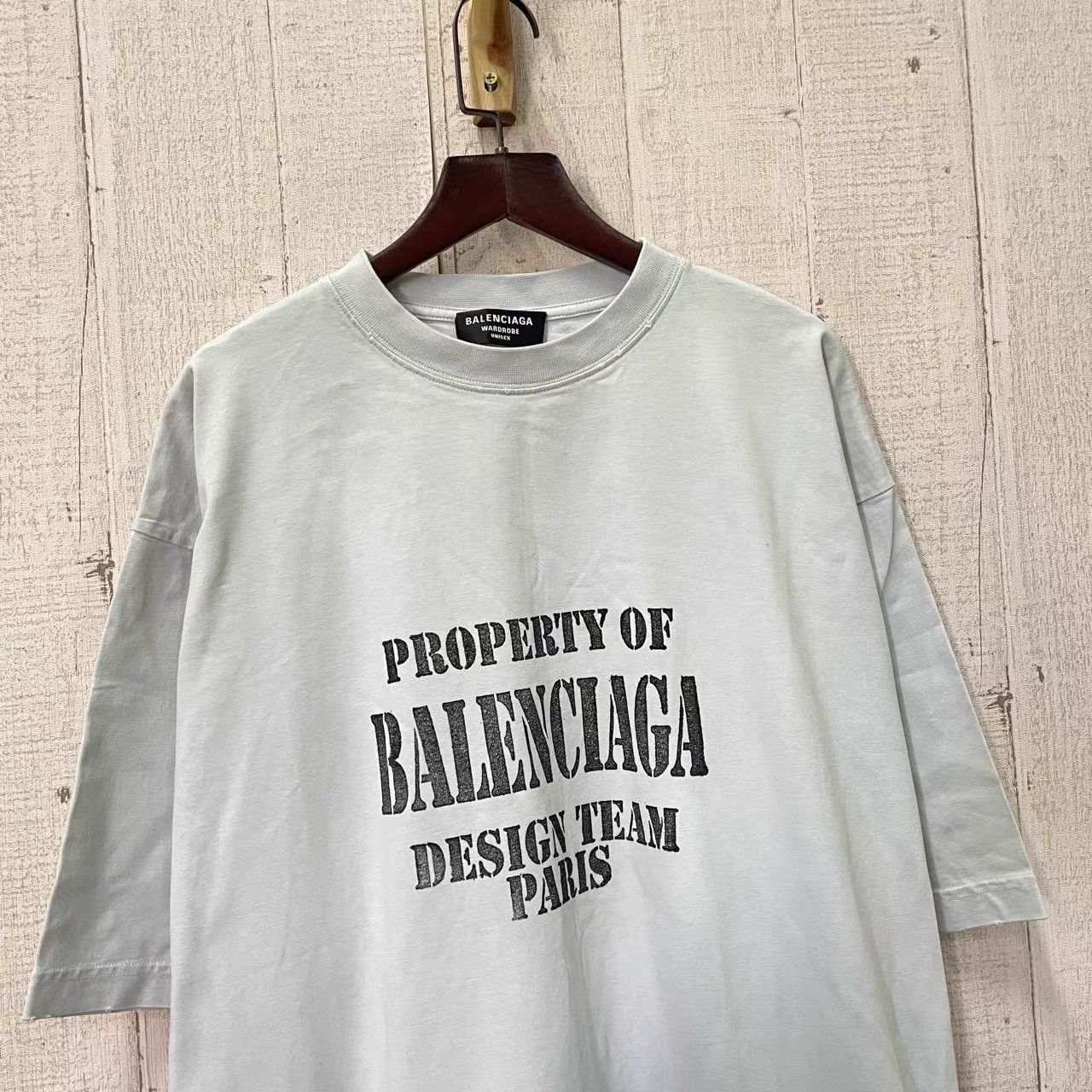 Balenciaga Balenciaga Grey Logo Short Sleeve K28 Size US S / EU 44-46 / 1 - 3 Thumbnail