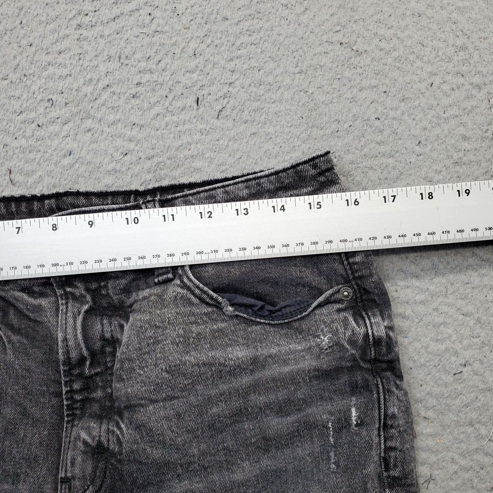 Old Navy Old Navy Jeans Womens 10 Black Denim Secret Slim Pockets High Rise OG Straight Jeans Womens 10 Black Denim Slim Straight Size 32" / US 10 / IT 46 - 6 Thumbnail