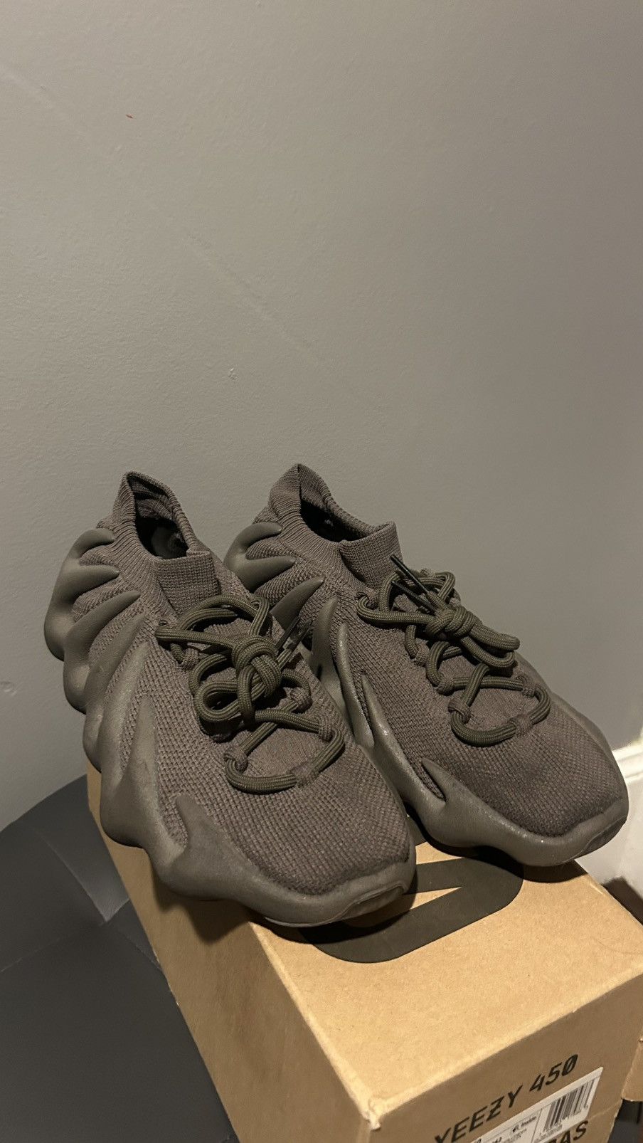 Adidas Yeezy 450 Cinder Size US 9.5 / EU 42-43 - 7 Thumbnail