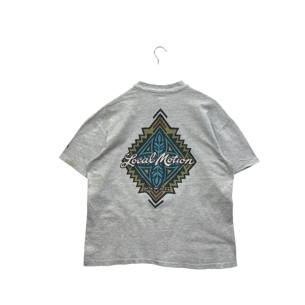Vintage LOCAL MOTION HAWAII VINTAGE SURFING BACKHIT TSHIRT Size US L / EU 52-54 / 3 - 1 Thumbnail