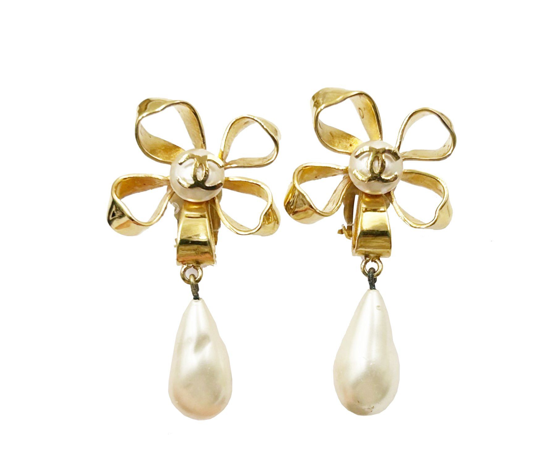 Chanel Chanel Gold Plated CC Ribbon Flower Pearl Dangle Earrings Size ONE SIZE - 1 Thumbnail