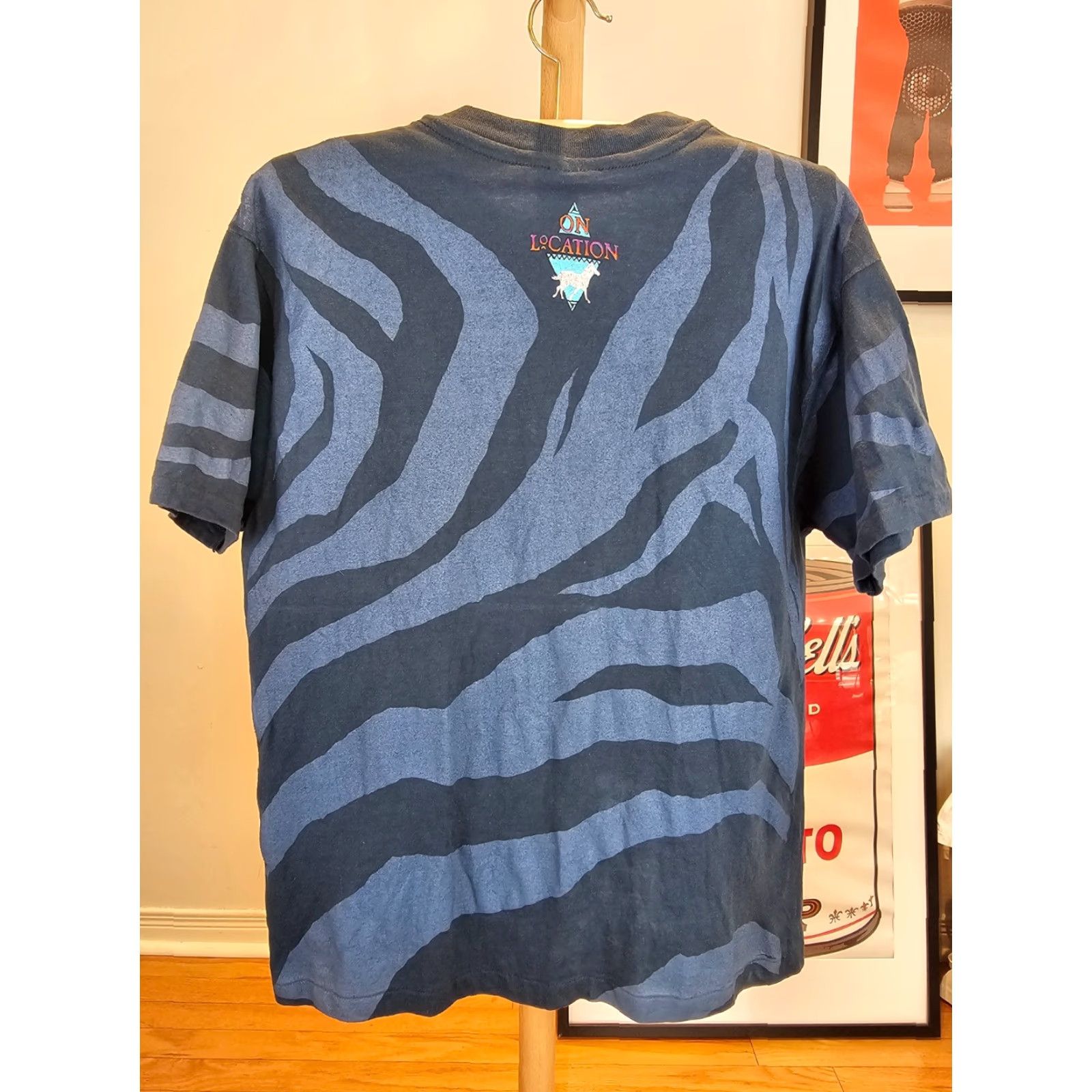Vintage VINTAGE 90' ZEBRA ALL OVER PRINT SINGLE STITCH COTTON T-SHIRT SZ LARGE Size US M / EU 48-50 / 2 - 7 Thumbnail