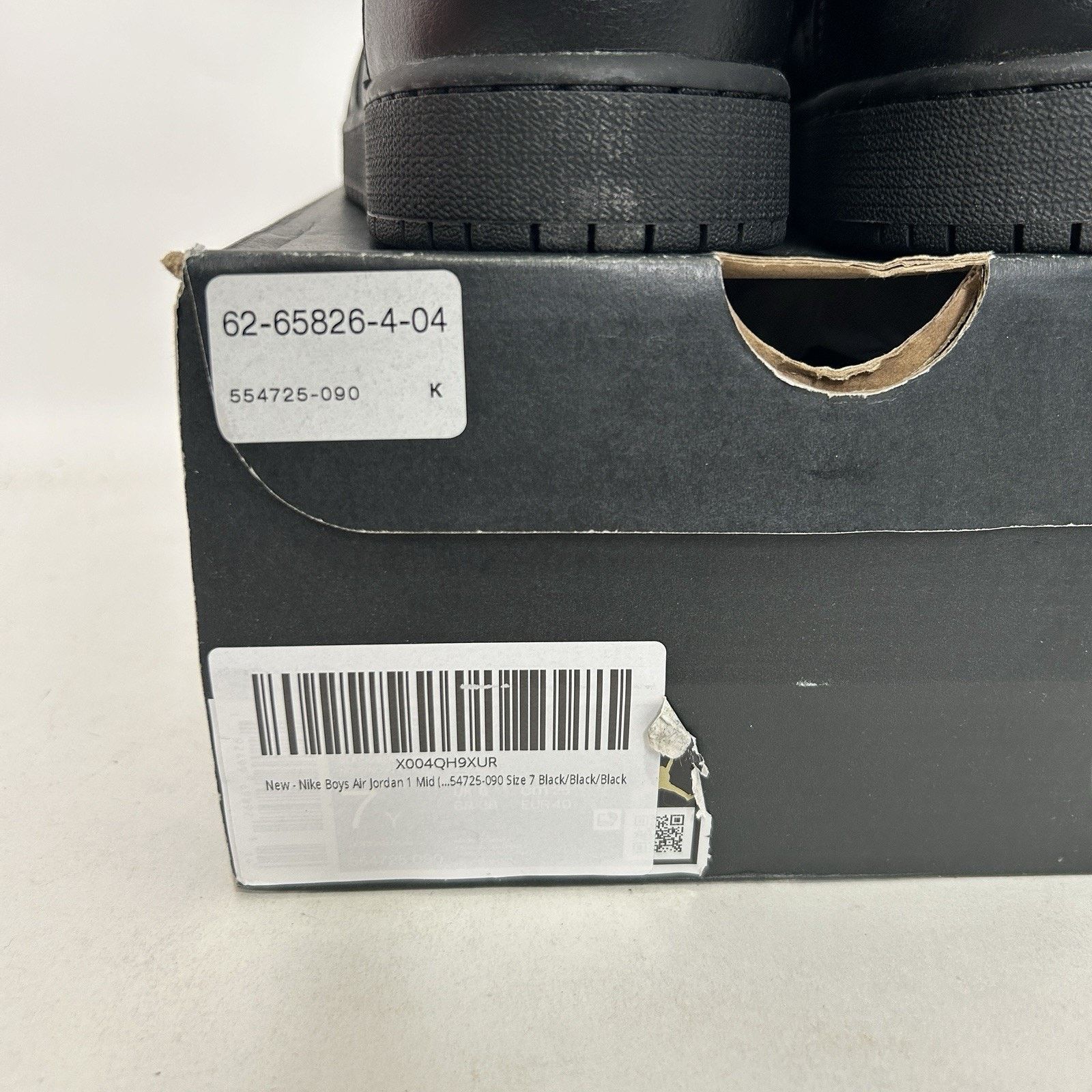 Jordan Brand Nike Air Jordan 1 Mid GS “Deep Black Nubuck Swoosh” Size US 8.5 / IT 38.5 - 5 Thumbnail