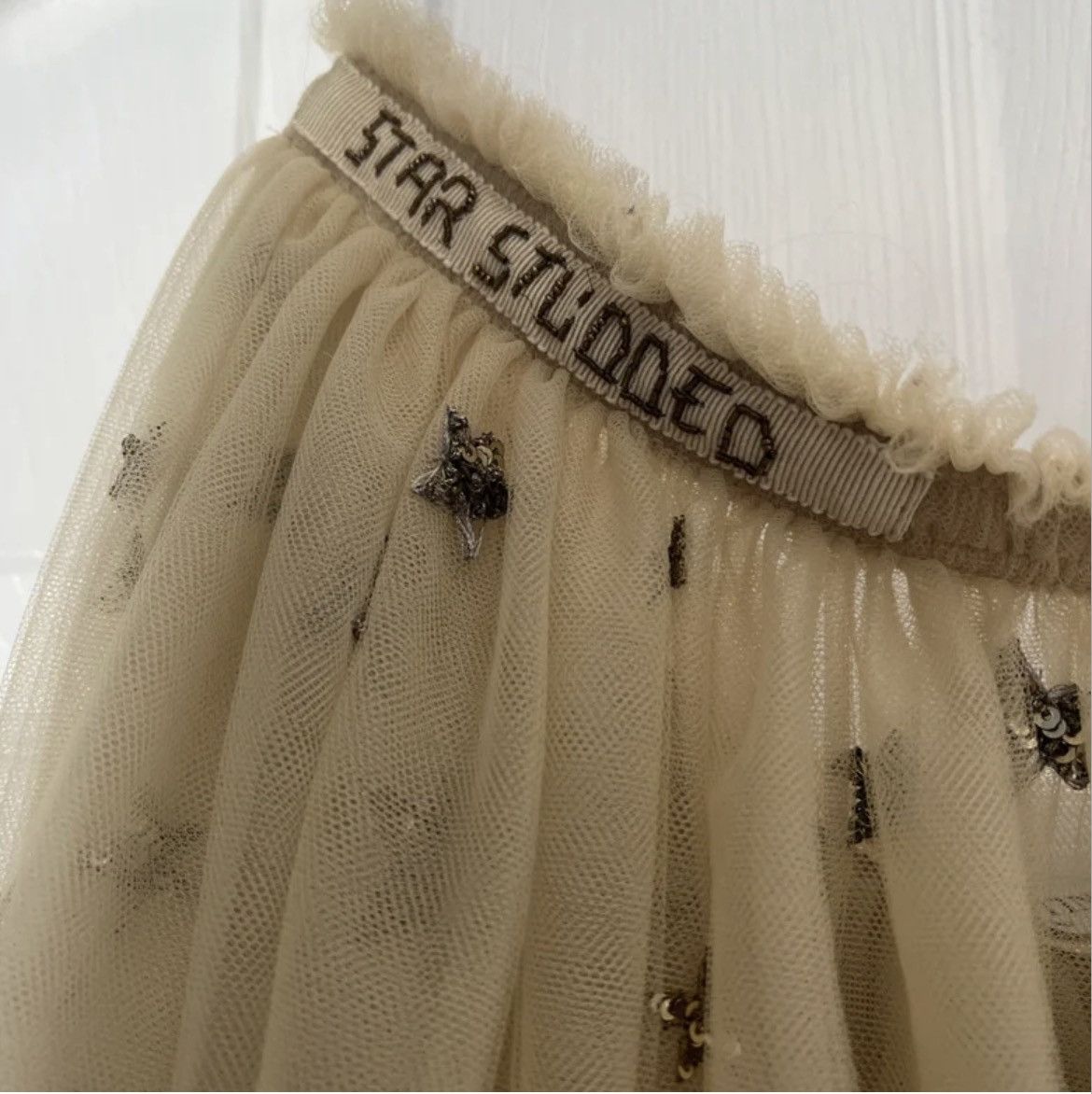 Valentino Valentino Cream STAR STUDDED Long Tulle Skirt W Sequin Stars Size 24" / US 00 / IT 34 - 3 Thumbnail