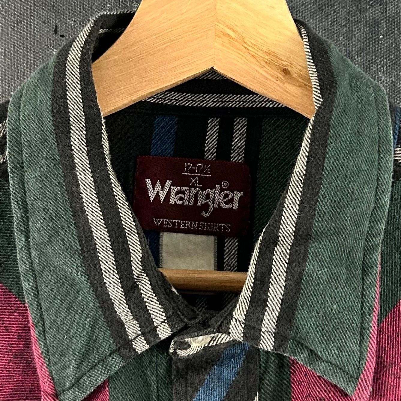 Wrangler Vintage 1990’s Wrangler pearl snap shirt Size US XL / EU 56 / 4 - 3 Thumbnail