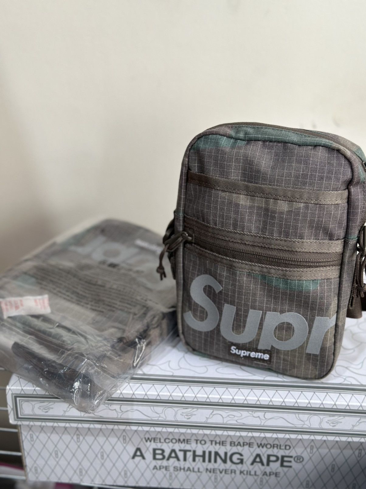 Supreme Supreme SS24 Shoulder bag 3M reflective( camouflage) Size ONE SIZE - 3 Thumbnail