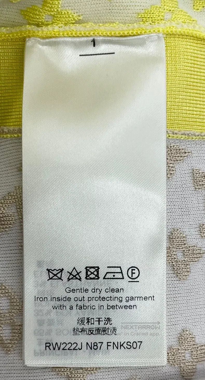 Louis Vuitton Louis Vuitton Colorblock Full Logo Crew Neck Short Sleeve Size XS / US 0-2 / IT 36-38 - 7 Thumbnail