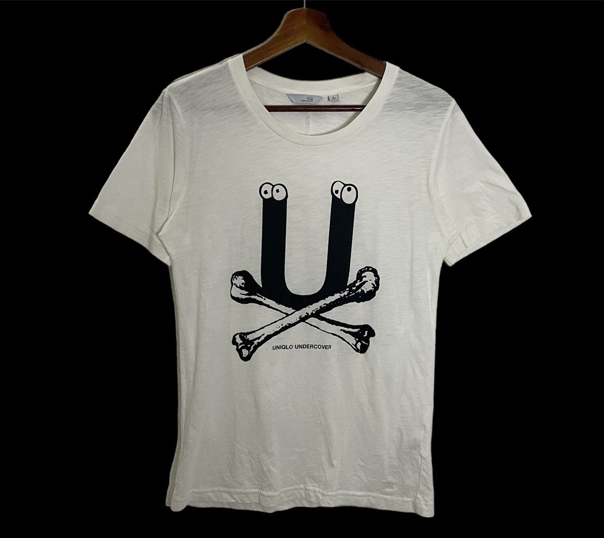 Undercover × Uniqlo Vintage Uniqlo X Undercover Big Logo Tee Size M / US 6-8 / IT 42-44 - 1 Thumbnail