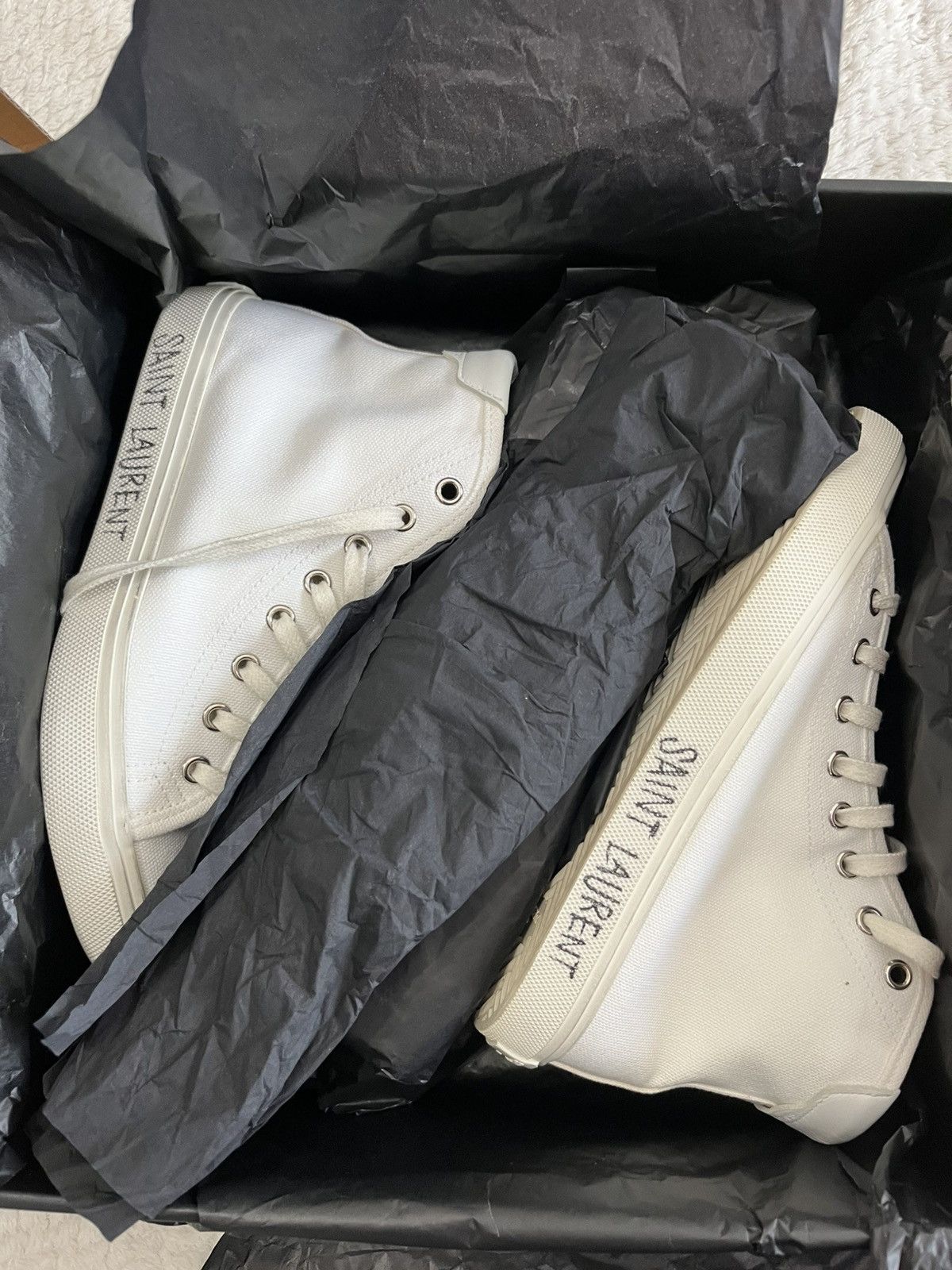 Yves Saint Laurent Saint Laurent Malibu high-top sneakers Size US 5 / IT 35 - 2 Thumbnail