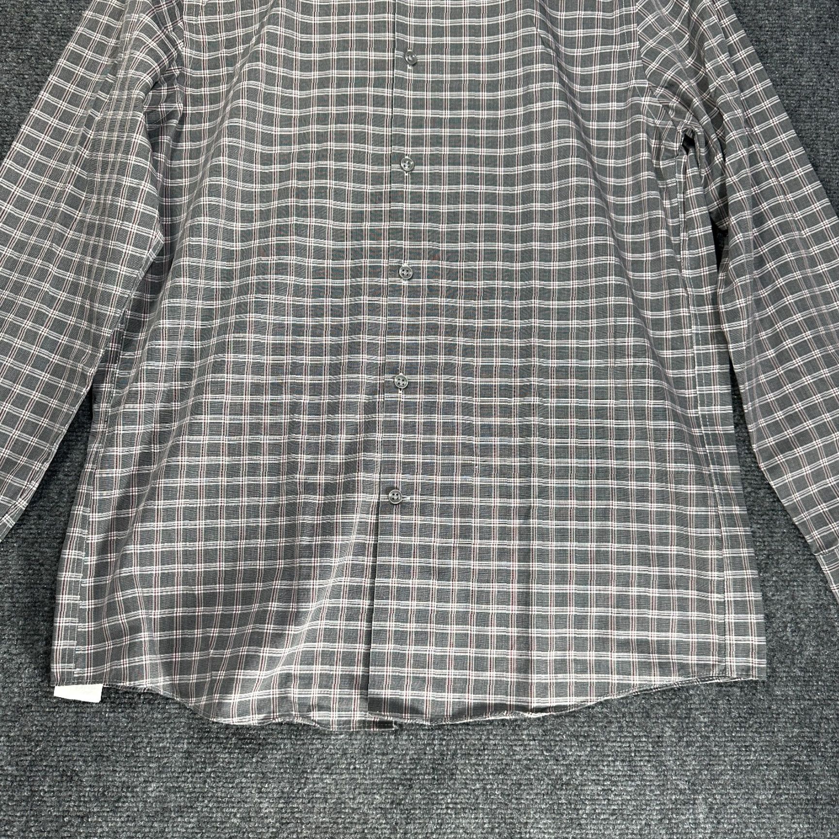 Michael Kors Michael Kors Shirt Mens 15.5 Regular Fit Airsoft Stretch Button Up Gray Red Plaid Long Sleeve Dress Shirt Size US L / EU 52-54 / 3 - 2 Thumbnail