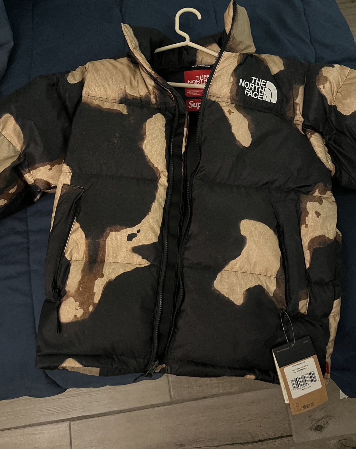 Supreme × The North Face The North Face x Supreme Nuptse Size US S / EU 44-46 / 1 - 1 Thumbnail