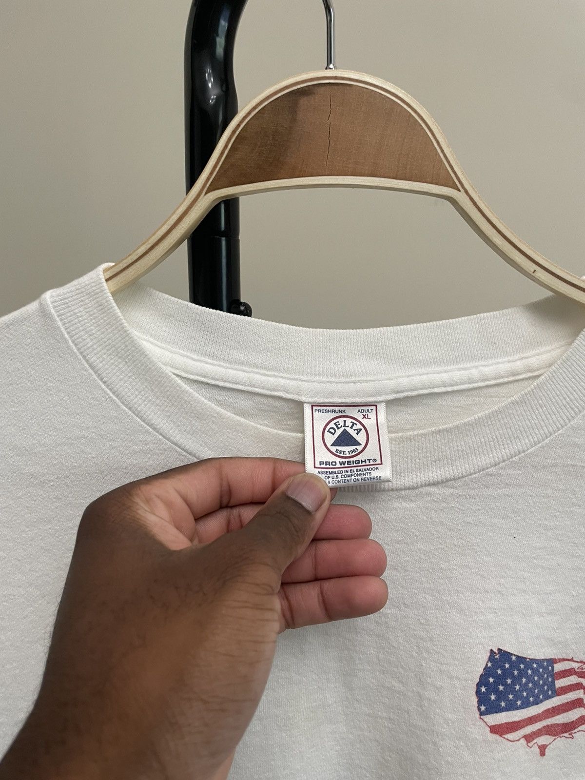 Vintage Vintage 90s White Graphic Army Tee Unsoundrags Hanes Size US XL / EU 56 / 4 - 4 Thumbnail