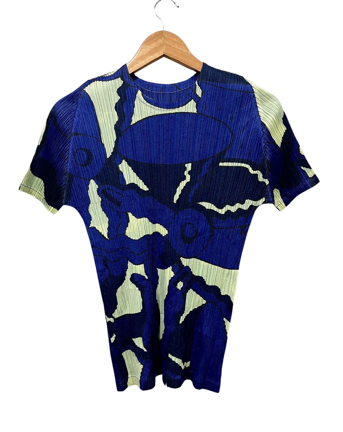 Pleats Please Issey Miyake 🔥Pleats Please Issey Miyake Women Top Size 3 Size ONE SIZE - 2 Thumbnail