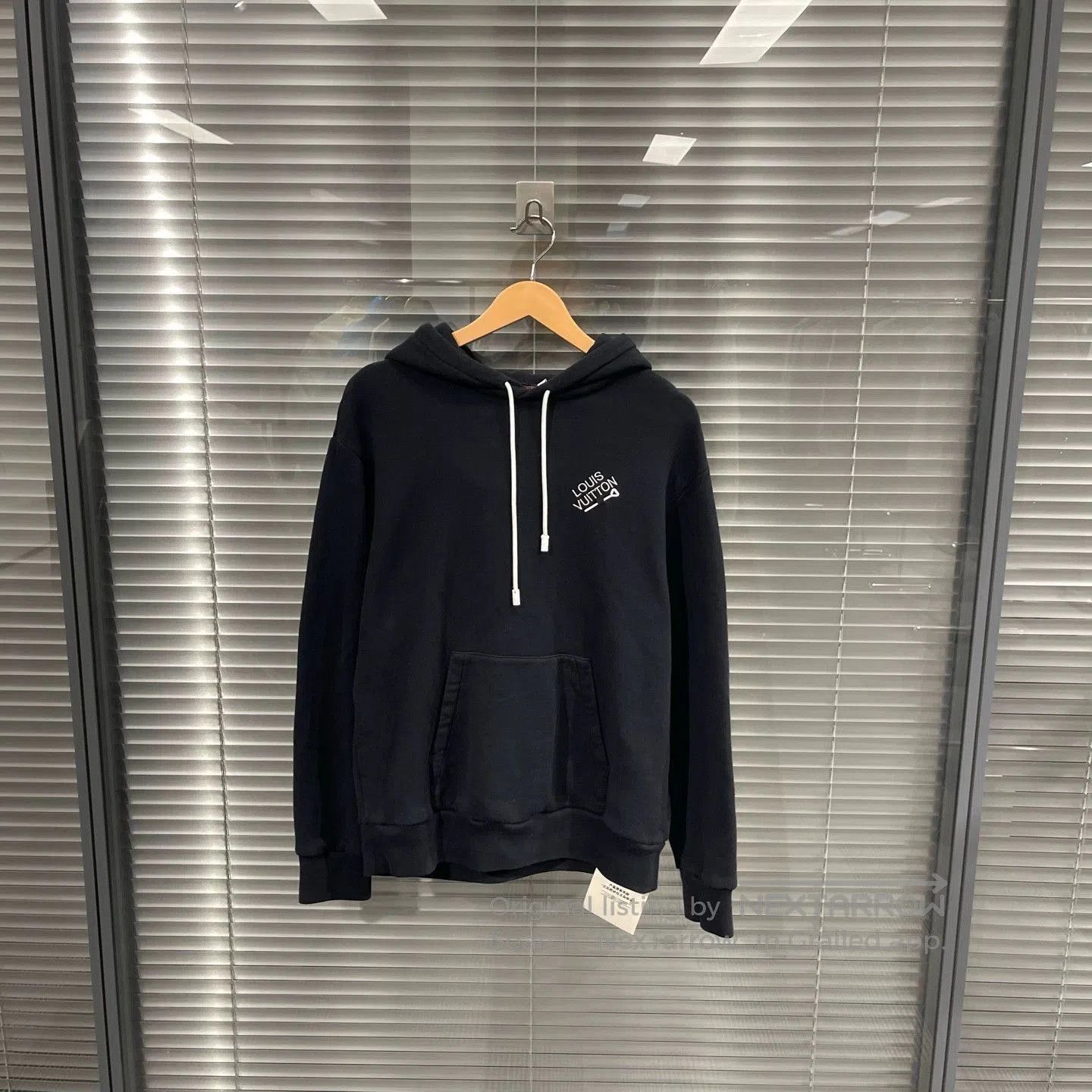 Louis Vuitton Black Hoodie with Drawstrings and Front Pocket. Size US S / EU 44-46 / 1 - 1 Thumbnail
