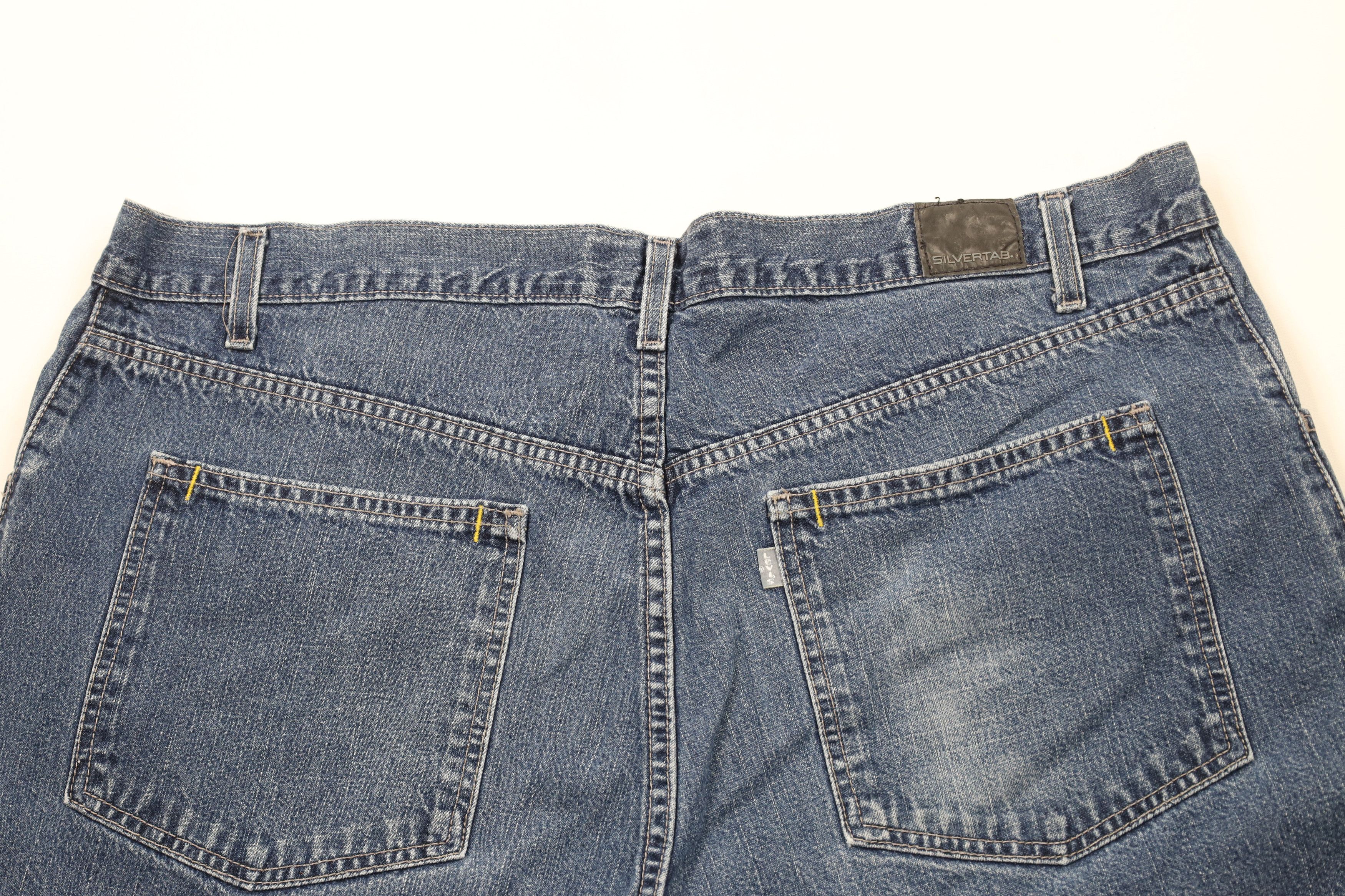 Levi's × Vintage Vintage Y2K 2002 Levis Silvertab Fit Denim Jean Shorts Jorts Size US 42 / EU 58 - 10 Thumbnail