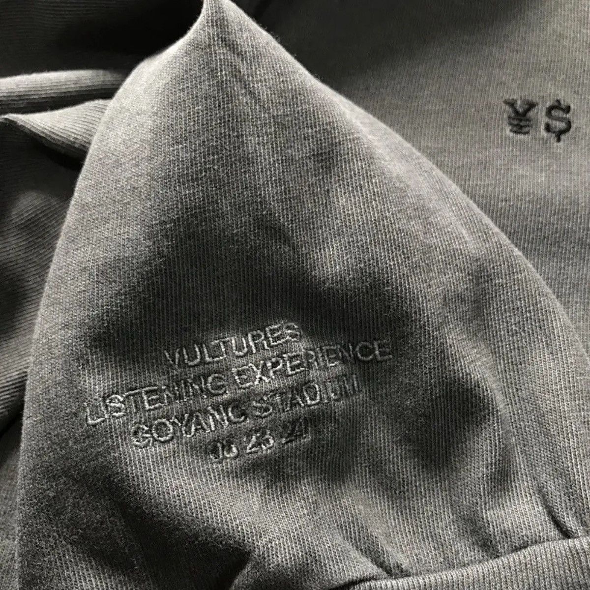 Kanye West Kanye West Vultures Korea Exclusive Hoodie Black SIZE 1 S/M Size US S / EU 44-46 / 1 - 5 Thumbnail