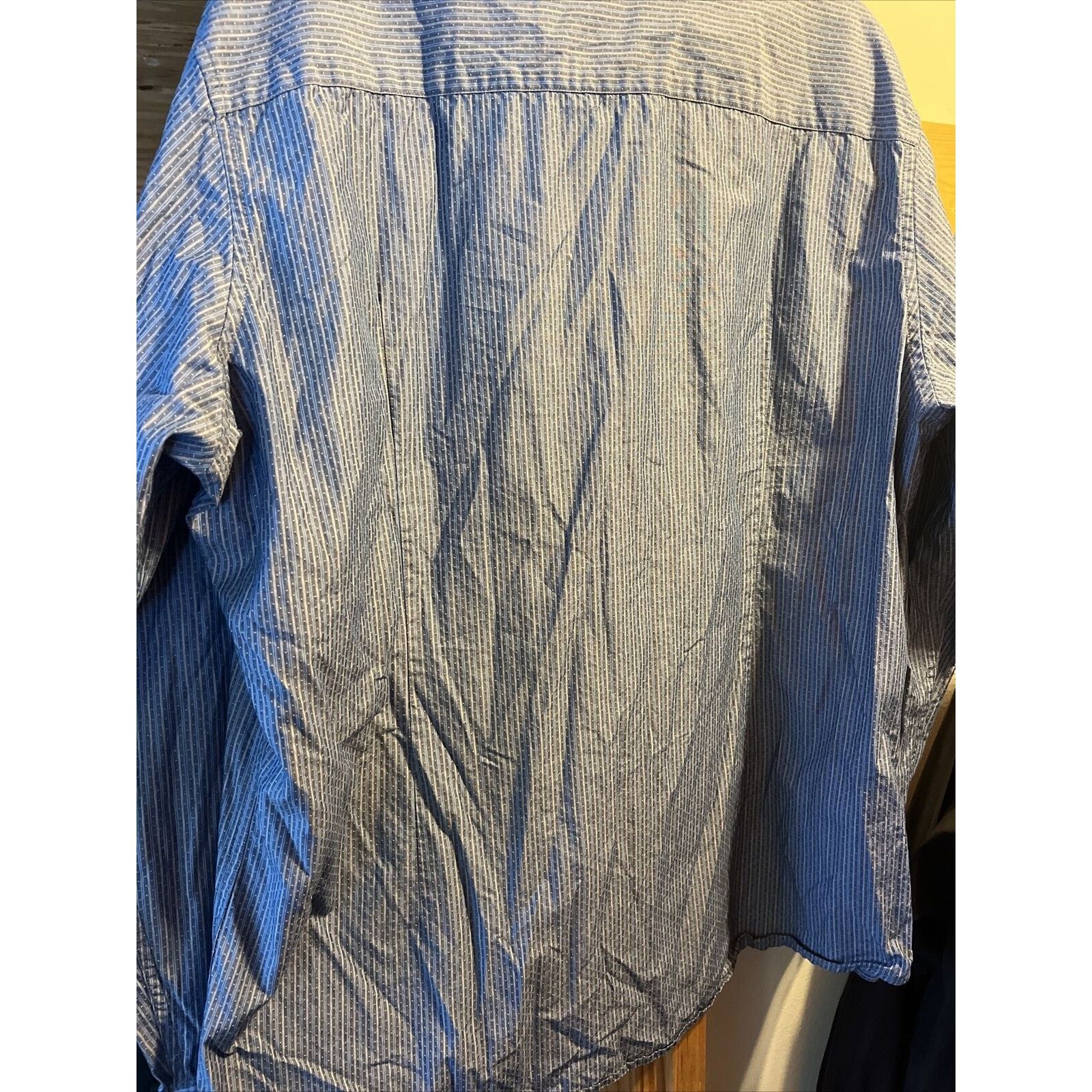 Marc Anthony Marc Anthony Men XL Blue Stripe Button Cotton Slim Fit Shirt Size US XL / EU 56 / 4 - 10 Thumbnail