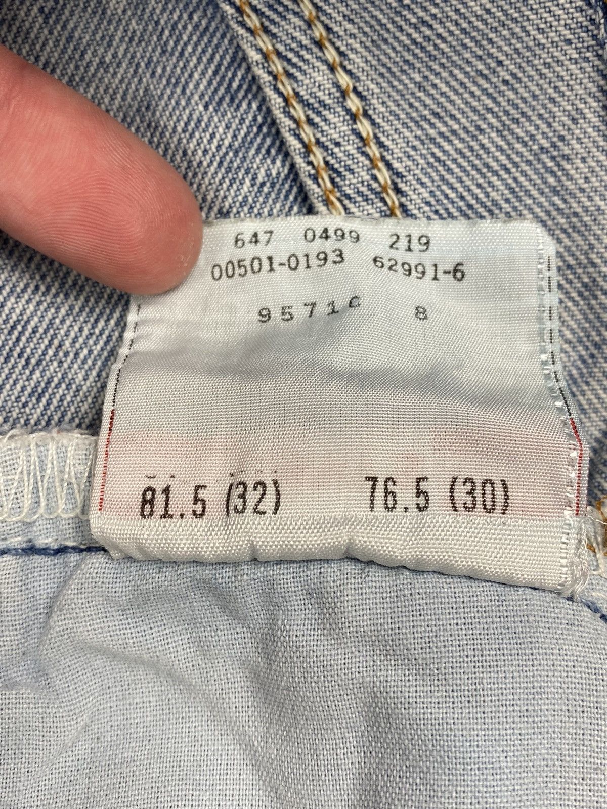 Levi's 1990’s Vintage Levi’s 501 Blue Denim Pants 32X30 Size US 32 / EU 48 - 11 Thumbnail