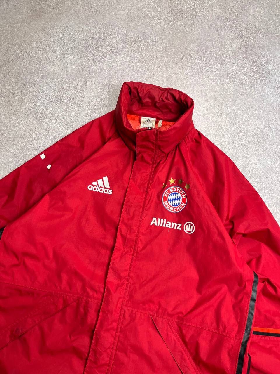 Adidas × Vintage Vintage Adidas FC Bayern Munchen Nylon Soccer Jacket M Size US M / EU 48-50 / 2 - 5 Thumbnail
