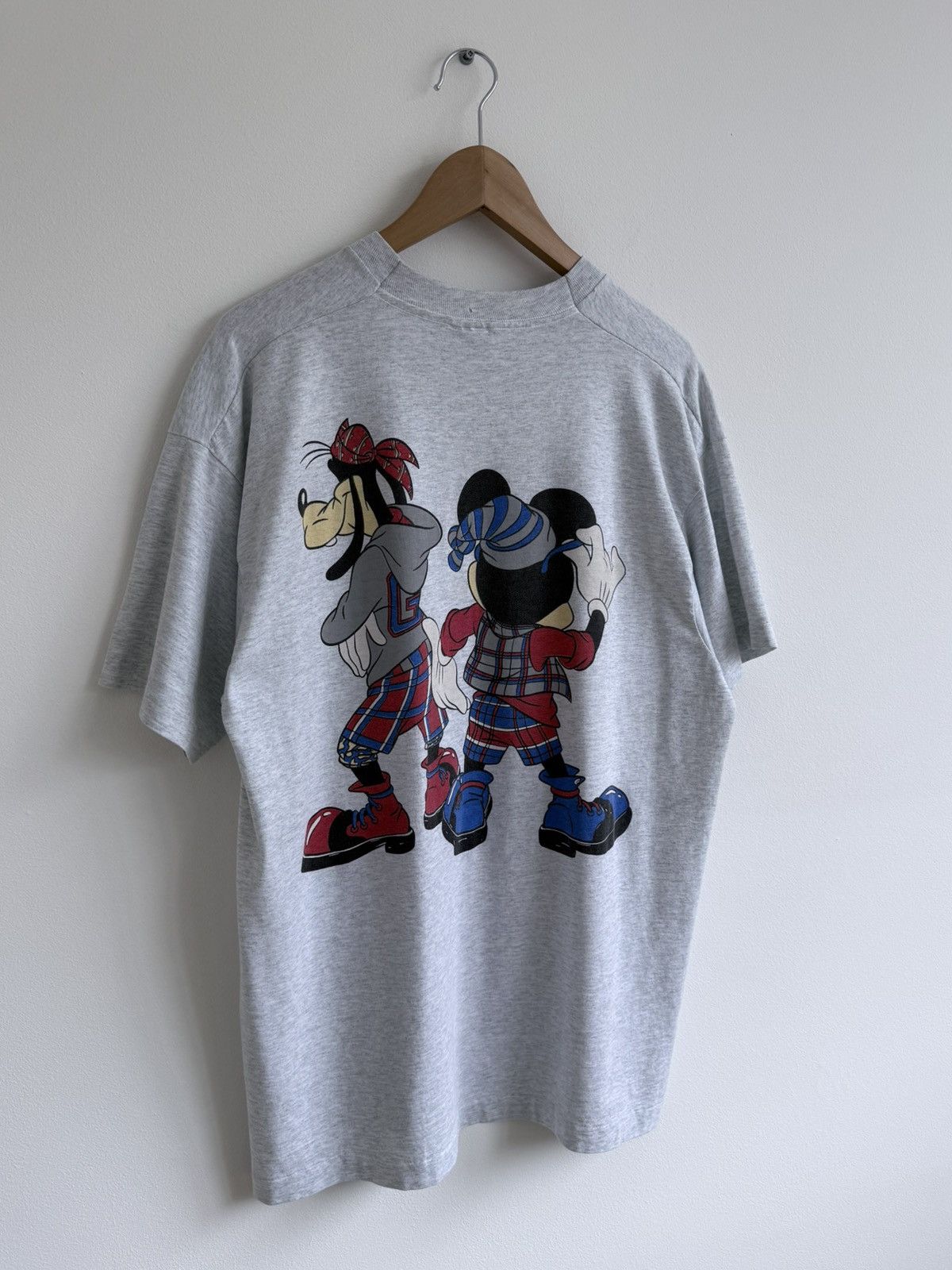 Disney Vintage 90s Mickey Mouse Goofy Graphic T-Shirt Size US XL / EU 56 / 4 - 8 Thumbnail
