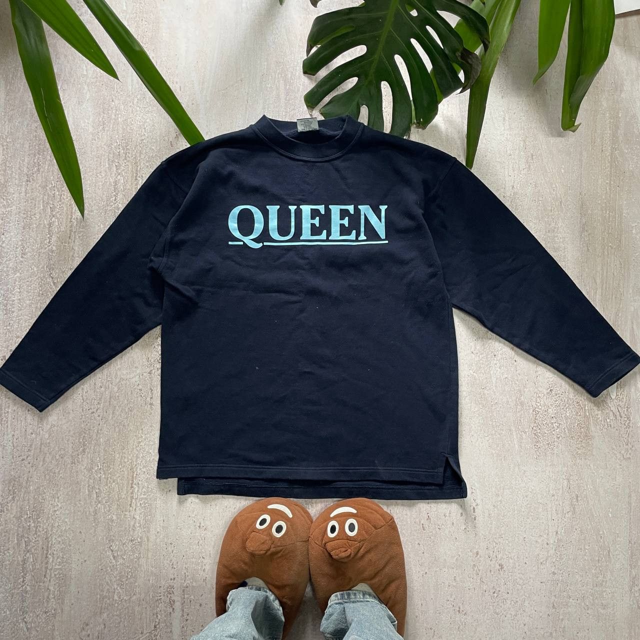 VINTAGE 80S QUUEN VERY RARE MERCH SWEATSHIRT