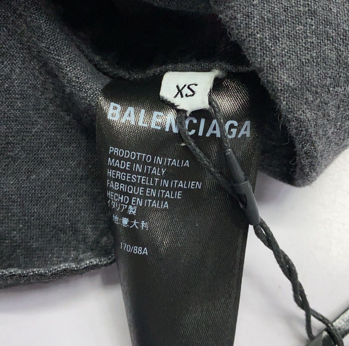 Balenciaga Balenciaga SS21 Ripped Denim Shirt Size US XS / EU 42 / 0 - 4 Thumbnail