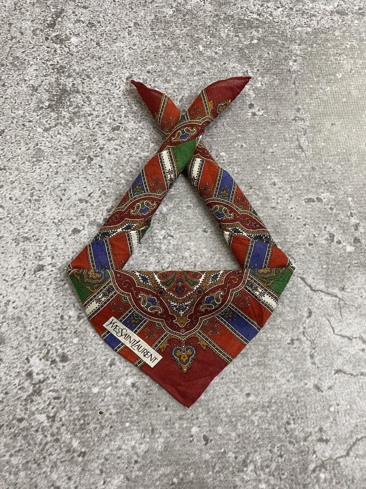 Yves Saint Laurent Yves Saint Laurent Handkerchief / Bandana / Neckerchief Size ONE SIZE - 1 Thumbnail