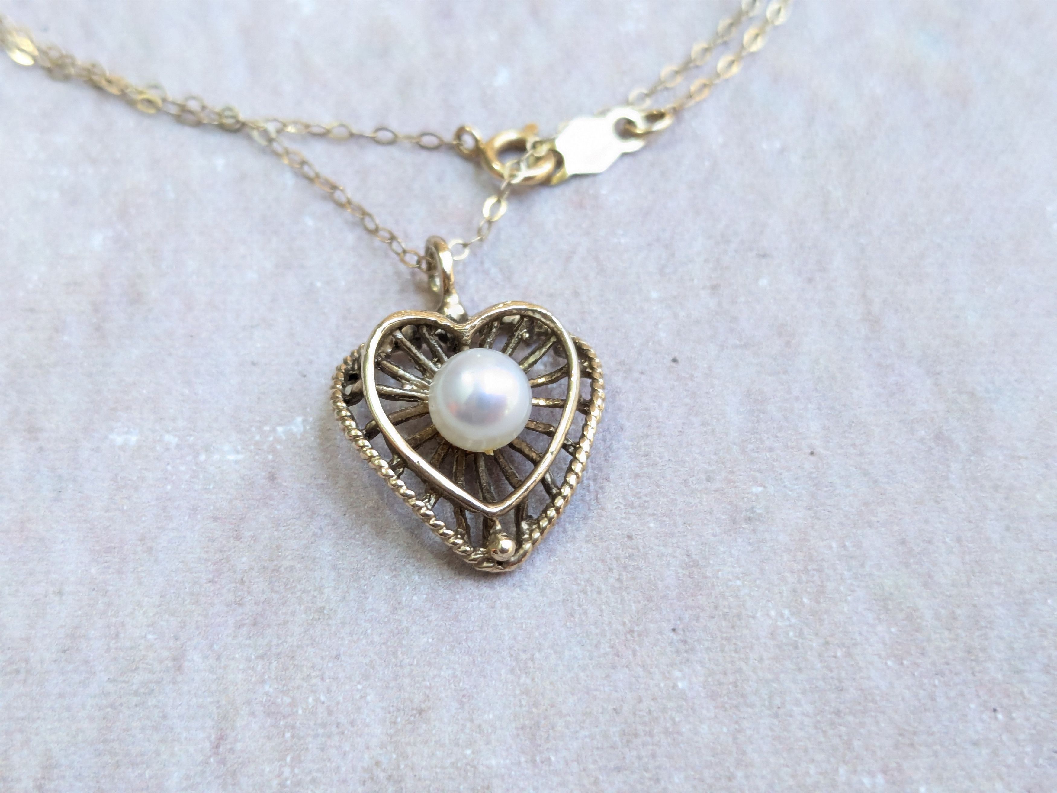 Jewelry Vintage 10k Gold Necklace Heart Pearl 17" Size ONE SIZE - 3 Thumbnail