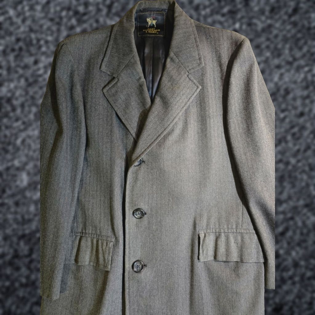 Hart Schaffner Marx VINTAGE Hart Schaffner Marx "Walker" Dress Overcoat 100% Virgin Wool Mens Sz 42R Size US XS / EU 42 / 0 - 1 Thumbnail