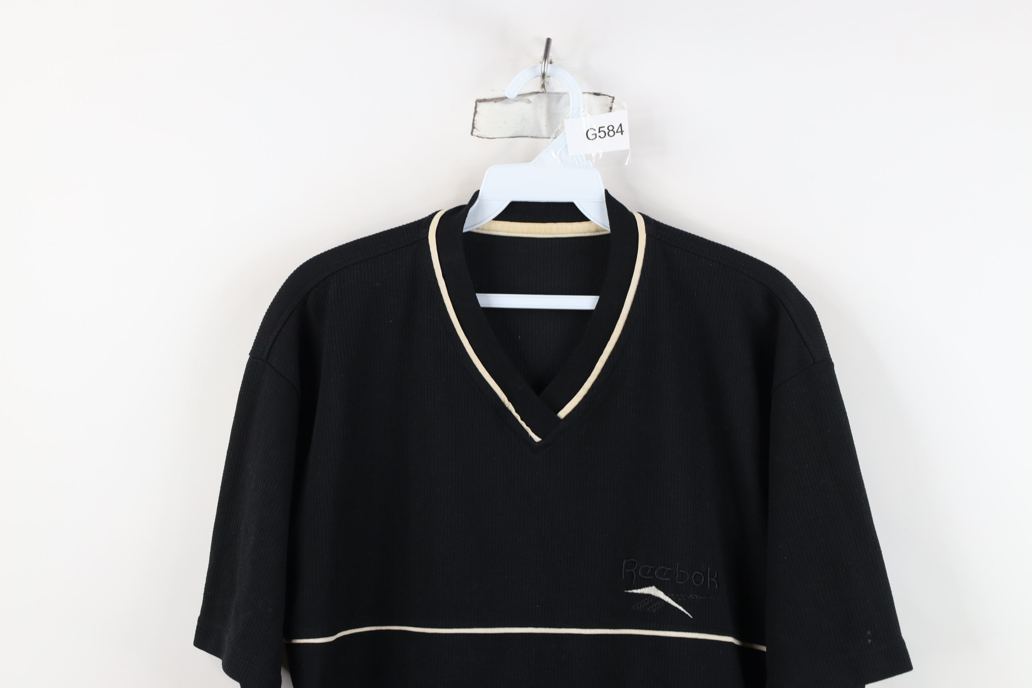 Reebok Vintage 90s Reebok Spell Ribbed Knit V-Neck T-Shirt Black Size US M / EU 48-50 / 2 - 2 Thumbnail