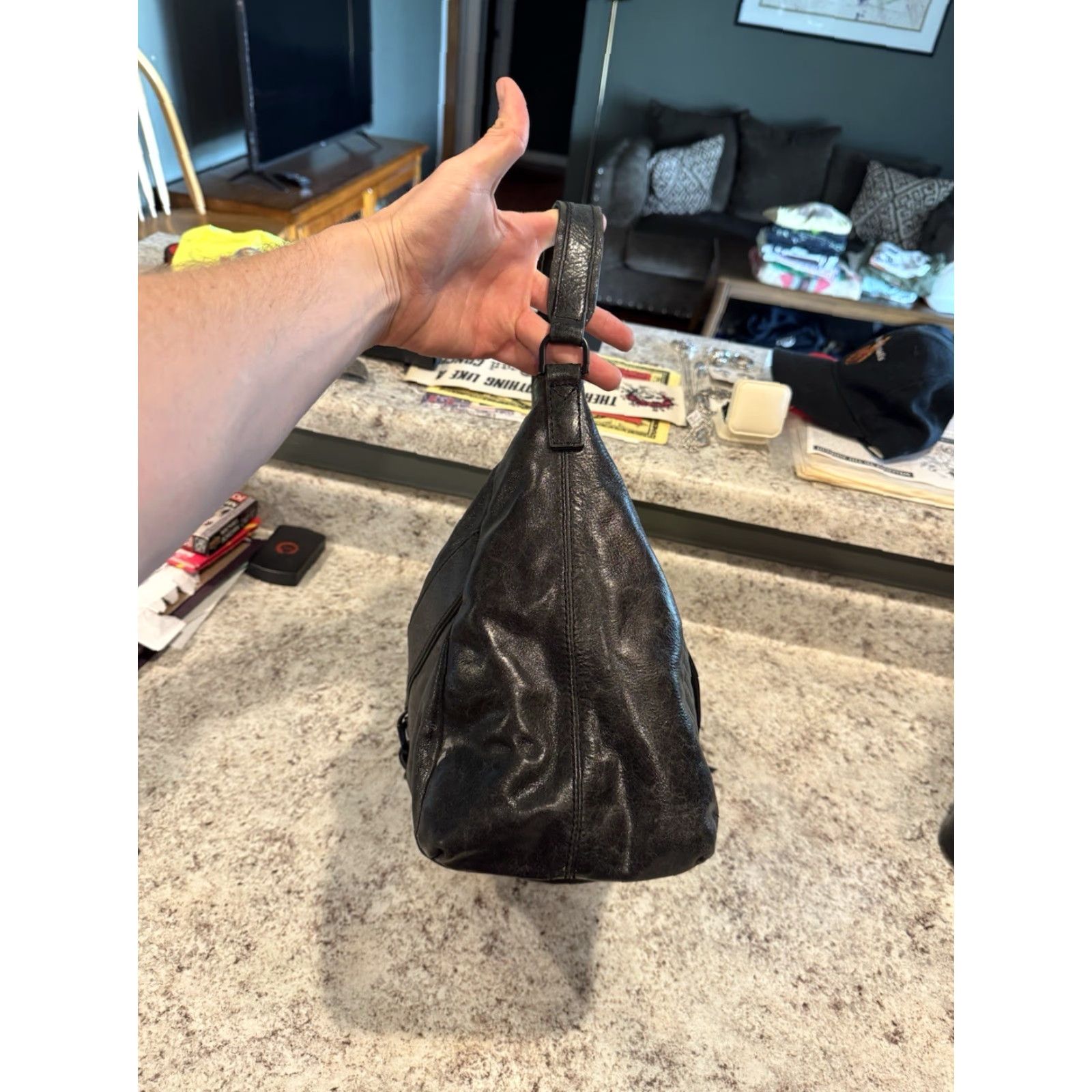 Vintage Botkier New York Black Metallic Leather Hobo Satchel Bag Purse Women Large Leather Black Metallic Finish Size ONE SIZE - 6 Thumbnail