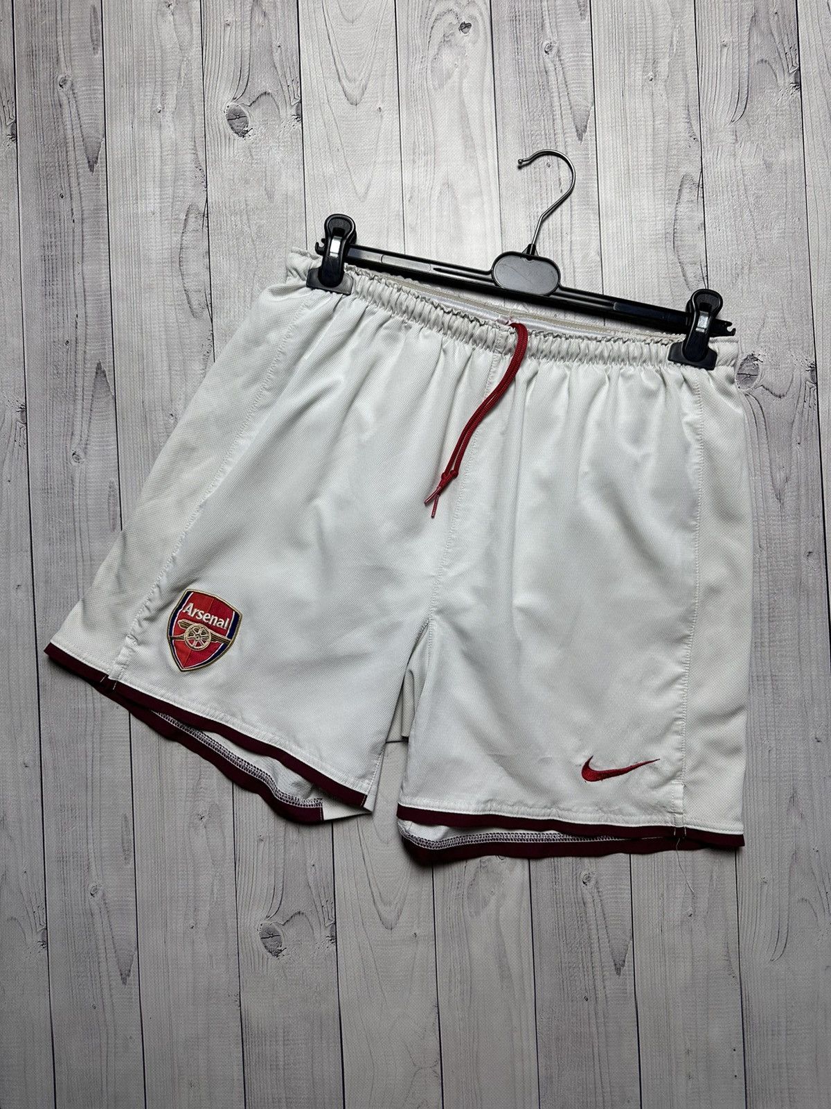 Vintage Vintage Nike Arsenal soccer shorts logo size M Size US 32 / EU 48 - 1 Thumbnail