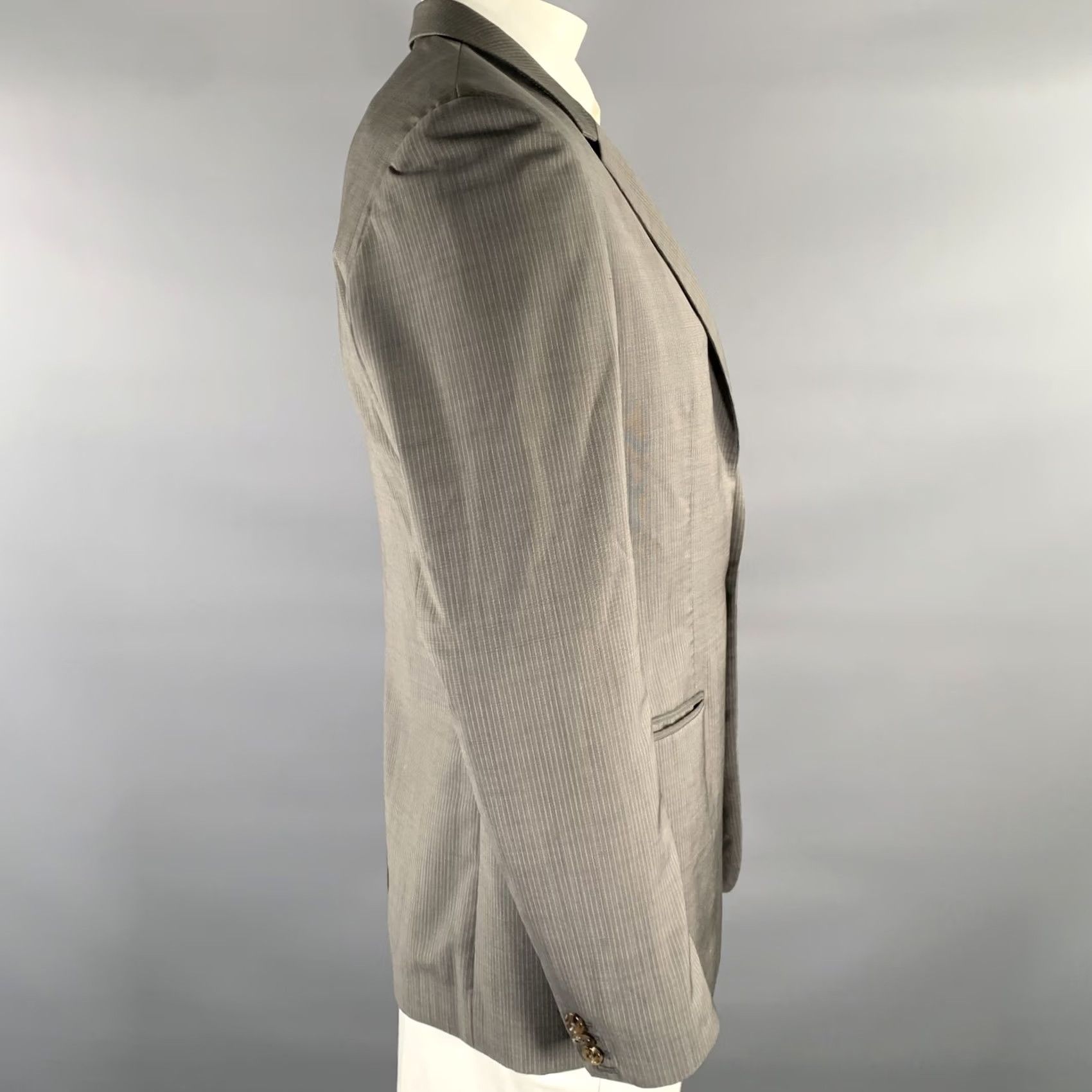 Maison Margiela MAISON MARGIELA Sport Coat Grey White Pinstripe Wool Notch Lapel 42 Mens Skinny? Size US XS / EU 42 / 0 - 3 Thumbnail