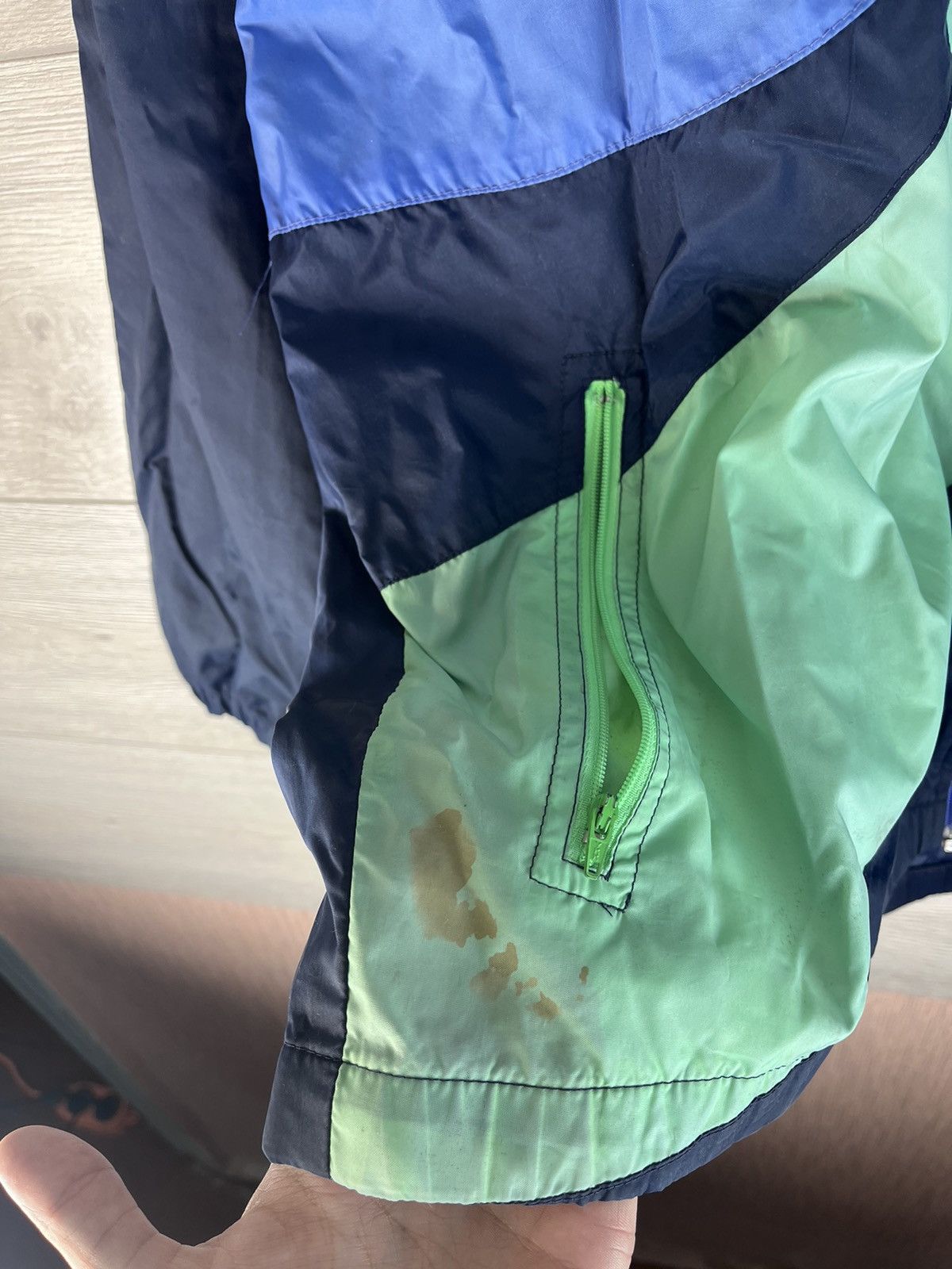 Nike Vintage men's jacket Nike size L made in Thailand y2k 1990s Size US L / EU 52-54 / 3 - 6 Thumbnail