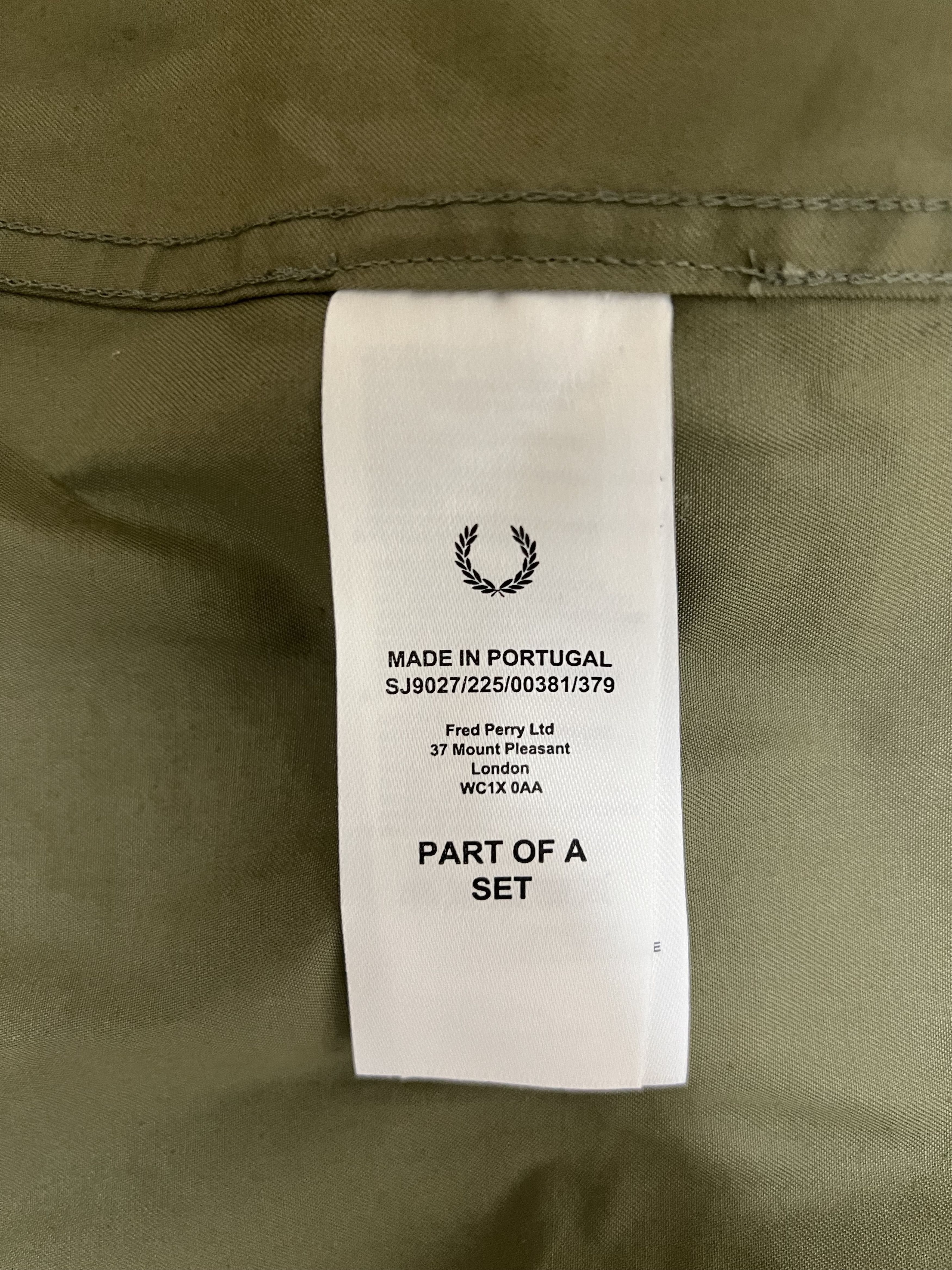 Fred Perry × Raf Simons 💚 AW20 Raf Simons x Fred Perry Detachable Liner Parka Olive Size US M / EU 48-50 / 2 - 11 Thumbnail