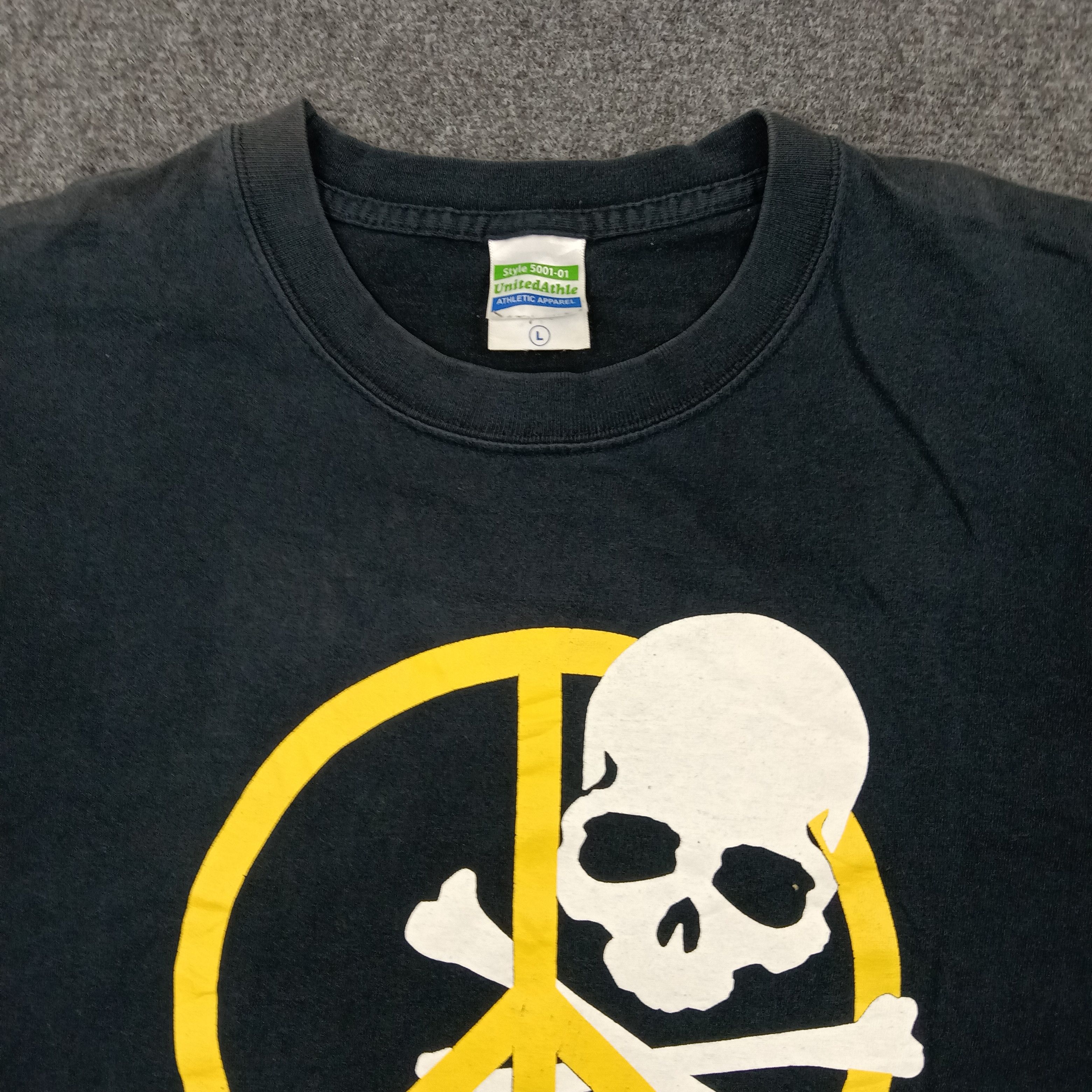 Japanese Brand × Vintage MASTERMIND PEACE JAPAN Japanese Brand Tshirts Size US M / EU 48-50 / 2 - 3 Thumbnail