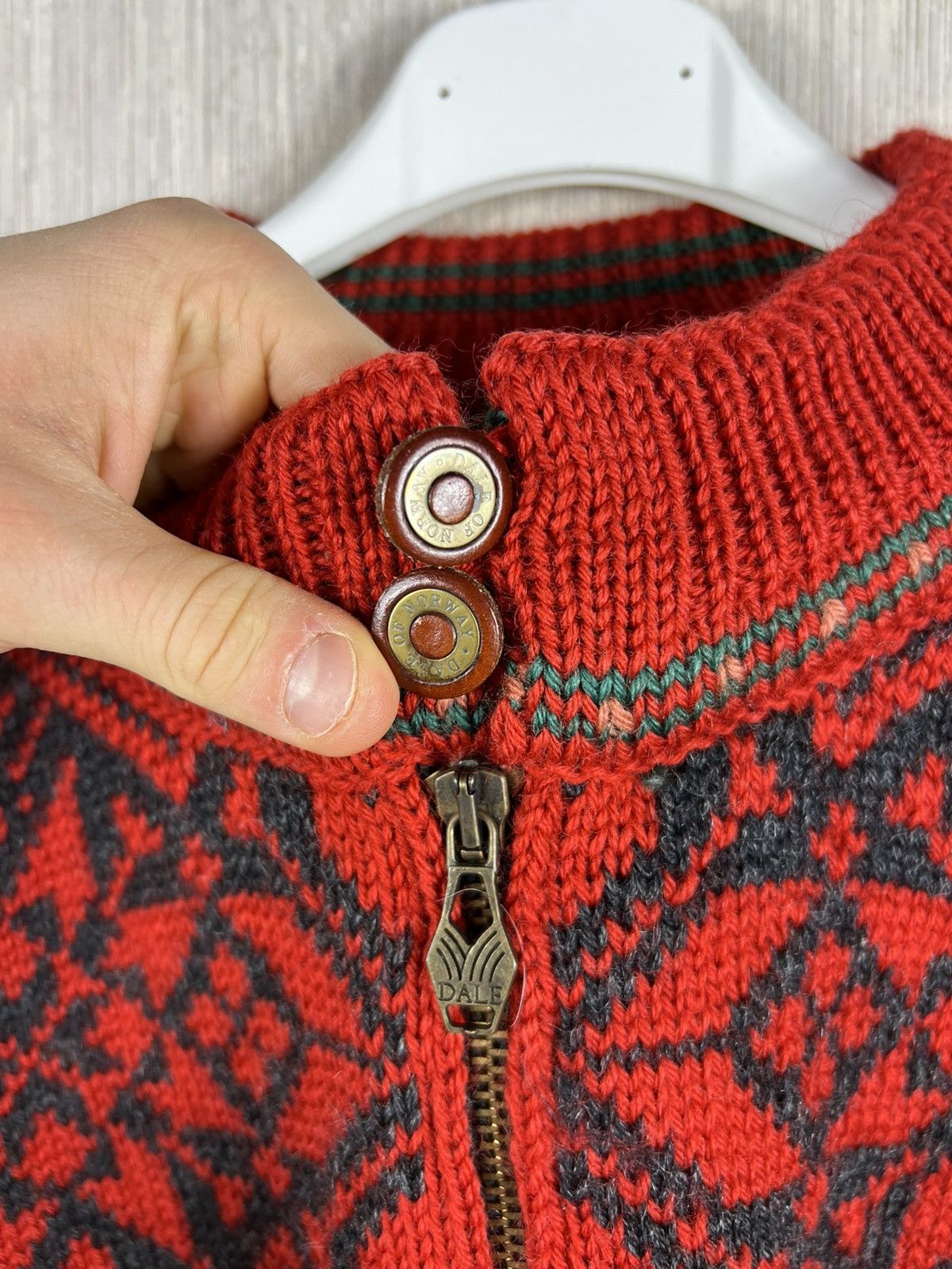 Dale Of Norway Vintage Dale of Norway heavy wool patterned sweater half zip Size US L / EU 52-54 / 3 - 14 Thumbnail