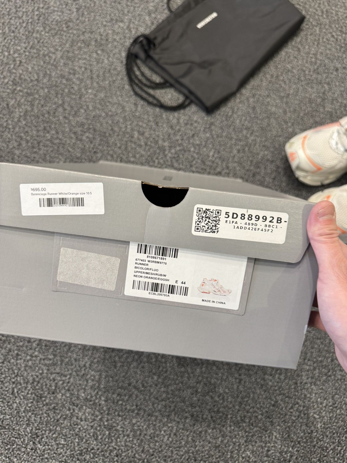Balenciaga Balenciaga Runner White/Orange (US 10.5/11M) Size US 11 / EU 44 - 10 Thumbnail