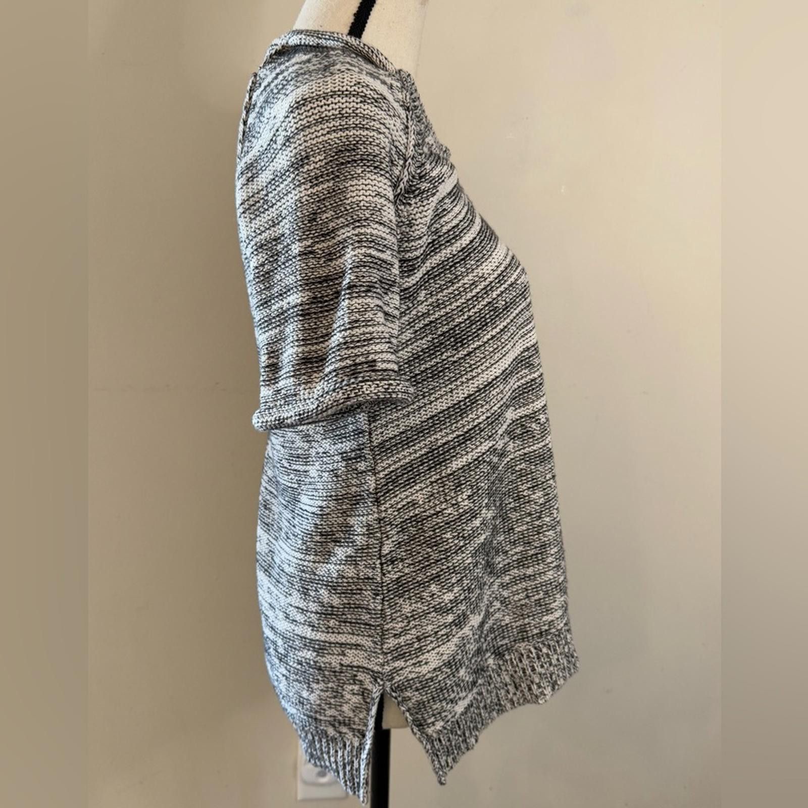 Other Cabi chunky knit sweater heathered black cream SZ SM Size S / US 4 / IT 40 - 2 Thumbnail
