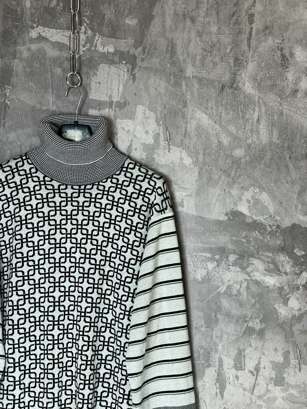 Frankie Morello Frankie Morello Italian Vintage Avant Garde sweater Size US M / EU 48-50 / 2 - 3 Thumbnail