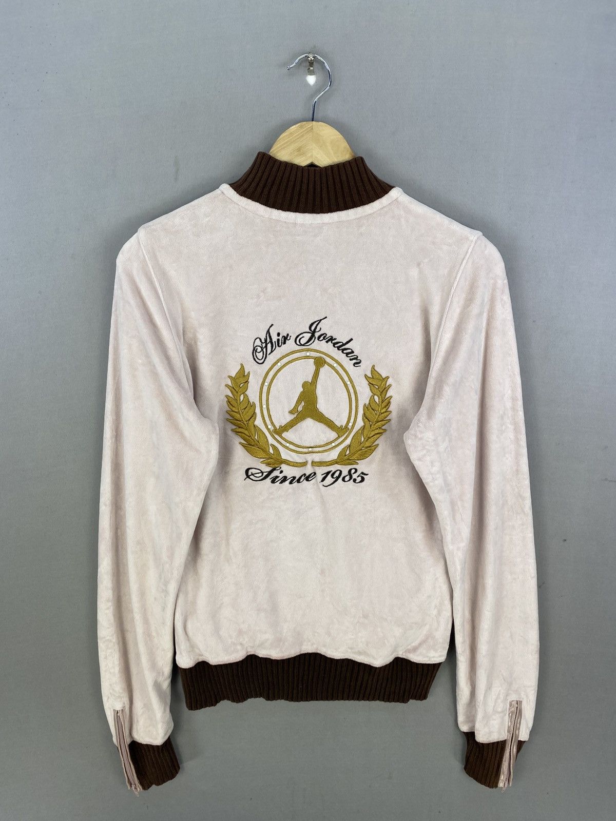 Nike Air Jordan Embroidered Big Logo Velvet Bomber Jacket